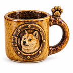 CryptoMug Dogecoin — vue sur fond blanc